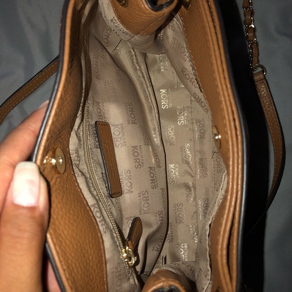 Michael Kors Crossbody/shoulder purse - Picture 6 of 7